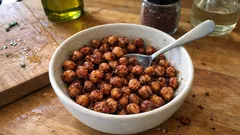 Ceci tostati al sommacco: croccanti al forno, facili e perfetti per l’aperitivo